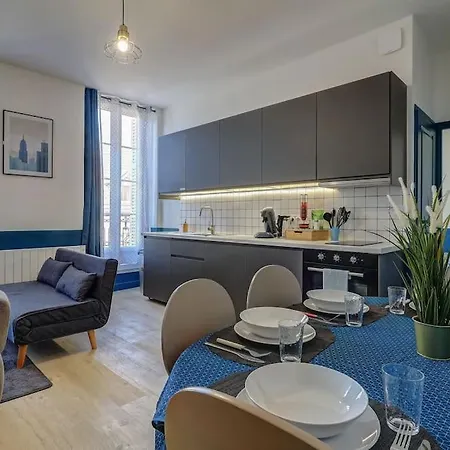 L'escapade - Centre Historique I Spacieux & Moderne 아파트